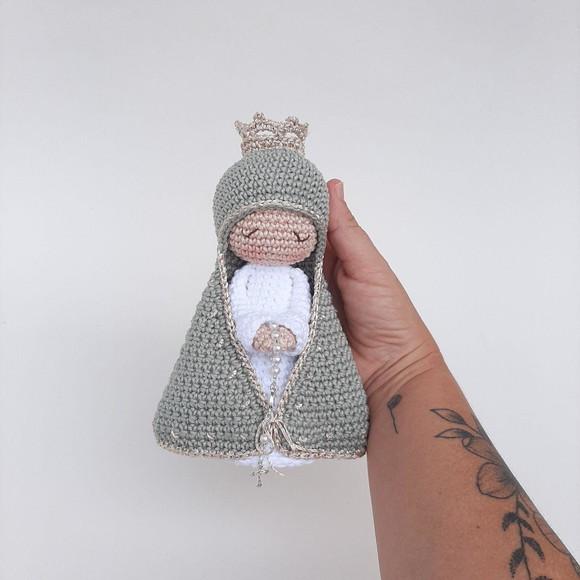 Nossa Senhora de Crochê Amigurumi Santinha