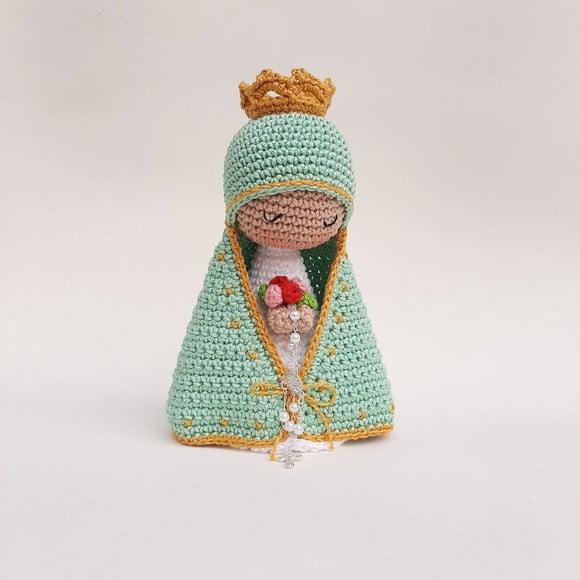 Nossa Senhora de Crochê Amigurumi Santinha