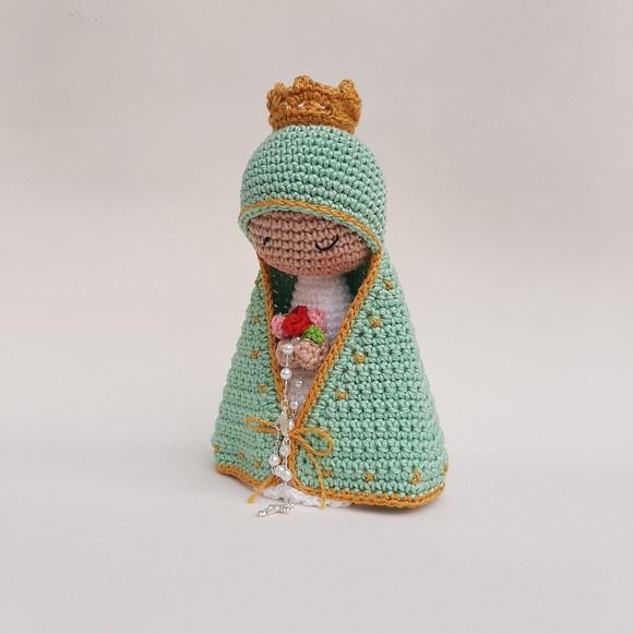 Nossa Senhora de Crochê Amigurumi Santinha