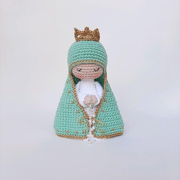 Nossa Senhora de Crochê Amigurumi Santinha