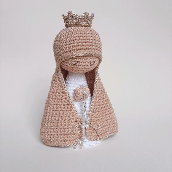 Nossa Senhora de Crochê Amigurumi Santinha