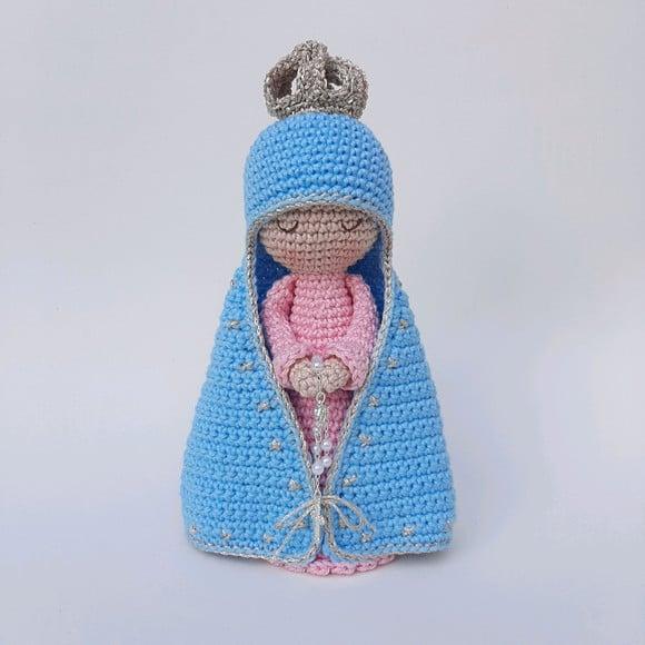 Nossa Senhora de Crochê Amigurumi Santinha