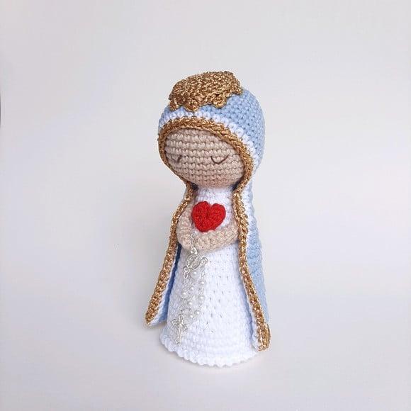 Nossa Senhora de Crochê Amigurumi Santinha
