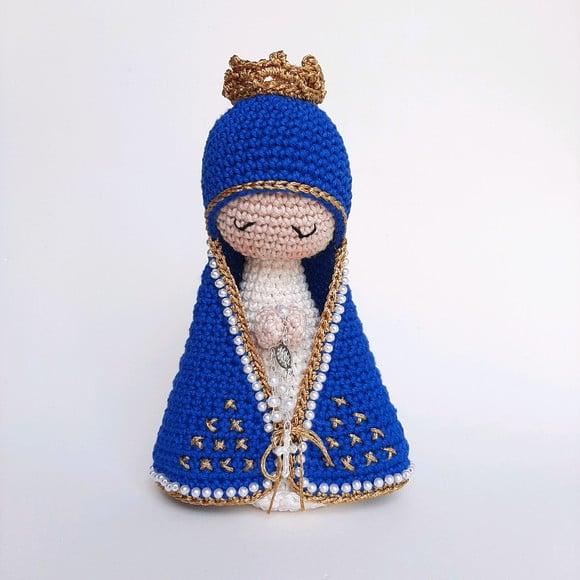 Nossa Senhora de Crochê Amigurumi Santinha