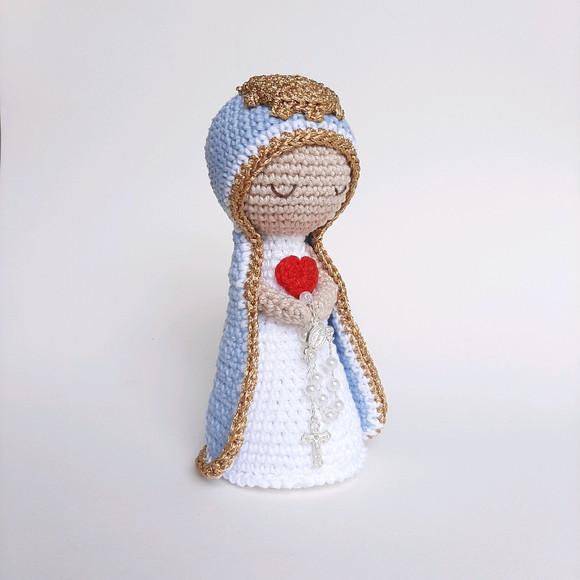 Nossa Senhora de Crochê Amigurumi Santinha
