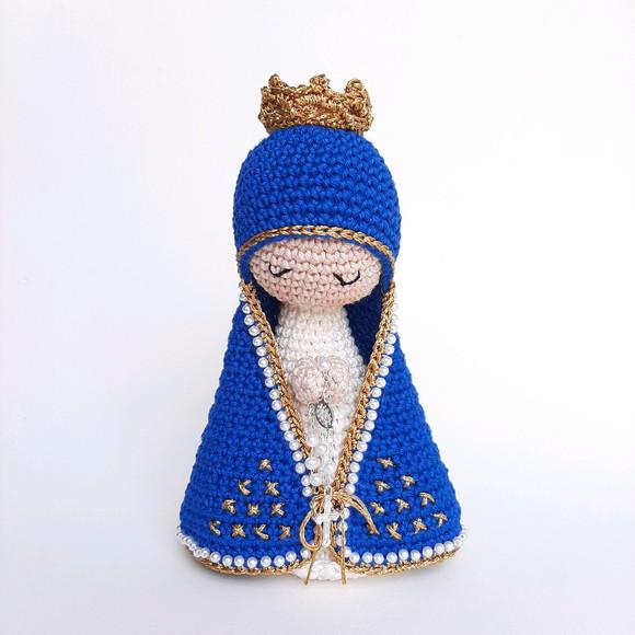 Nossa Senhora de Crochê Amigurumi Santinha