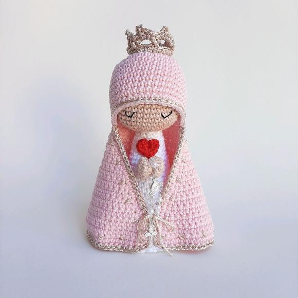 Nossa Senhora de Crochê Amigurumi Santinha