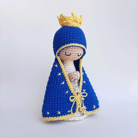 Nossa Senhora de Crochê Amigurumi Santinha