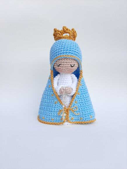 Nossa Senhora de Crochê Amigurumi Santinha