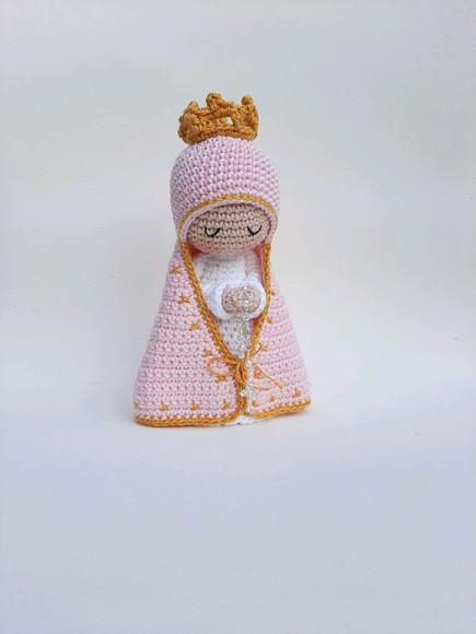 Nossa Senhora de Crochê Amigurumi Santinha