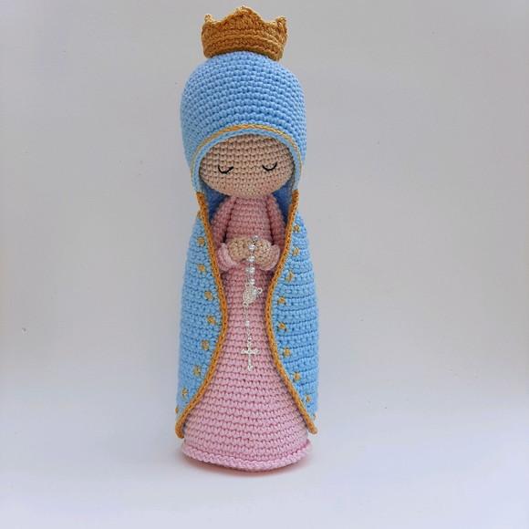 Nossa Senhora de Crochê Amigurumi Santinha