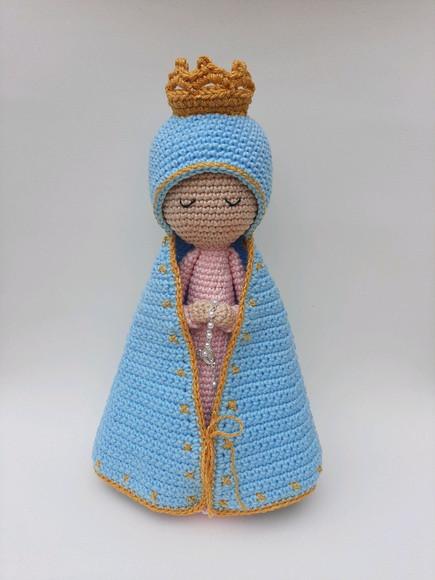Nossa Senhora de Crochê Amigurumi Santinha