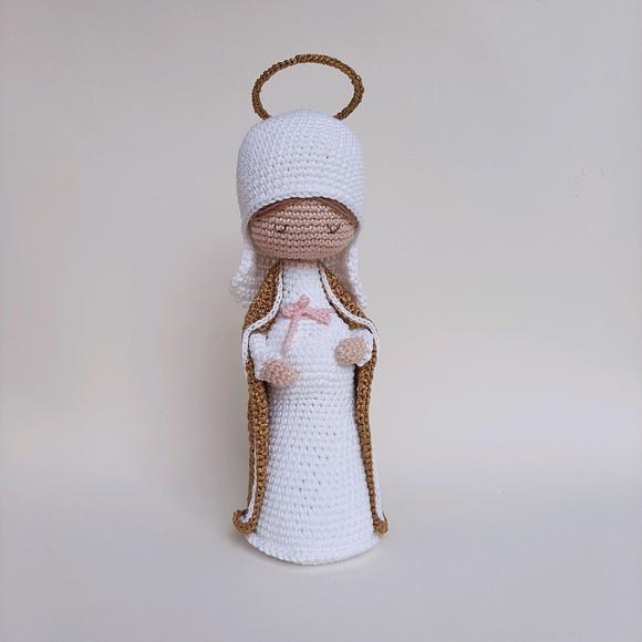 Nossa Senhora do Ó Maria Grávida de Crochê Amigurumi