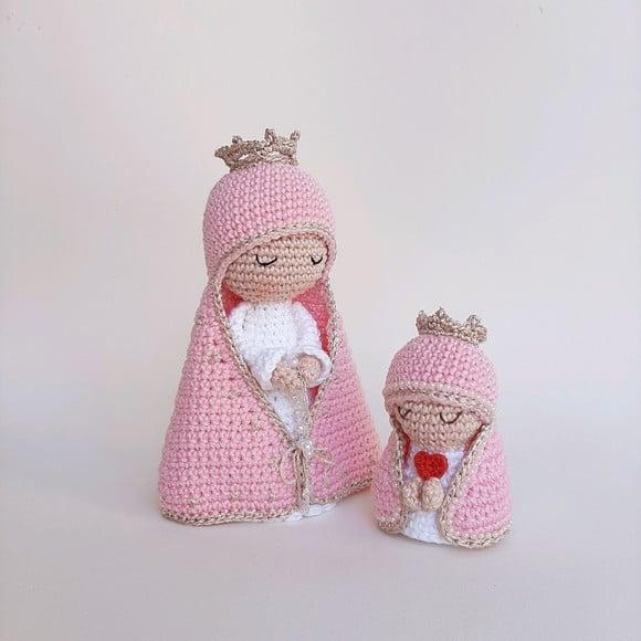 Nossa Senhora e Mini santinha de Crochê Amigurumi