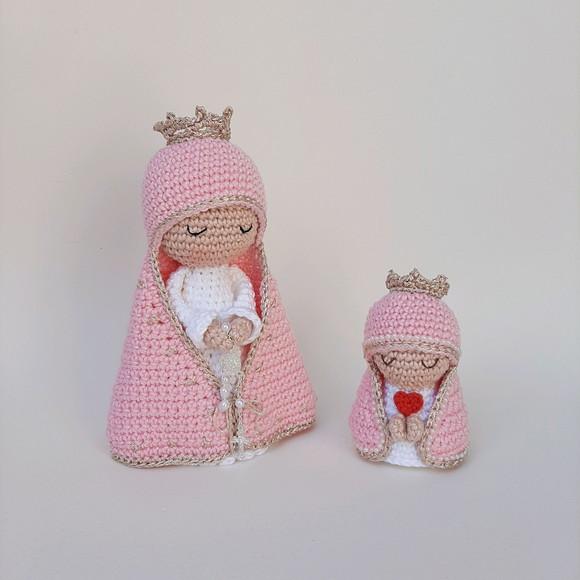 Nossa Senhora e Mini santinha de Crochê Amigurumi