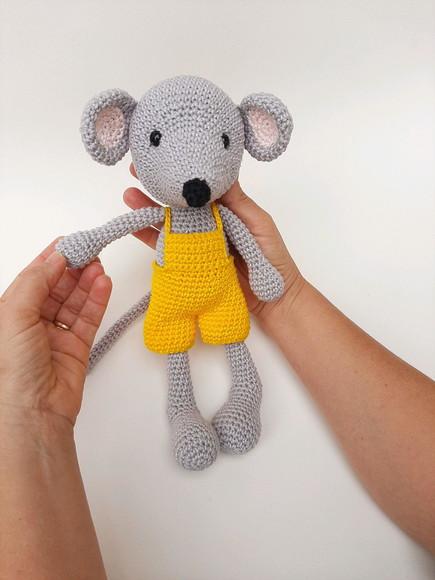 Ratinho Amigurumi de crochê