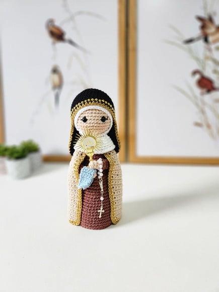 Santa Clara de Assis Crochê Amigurumi