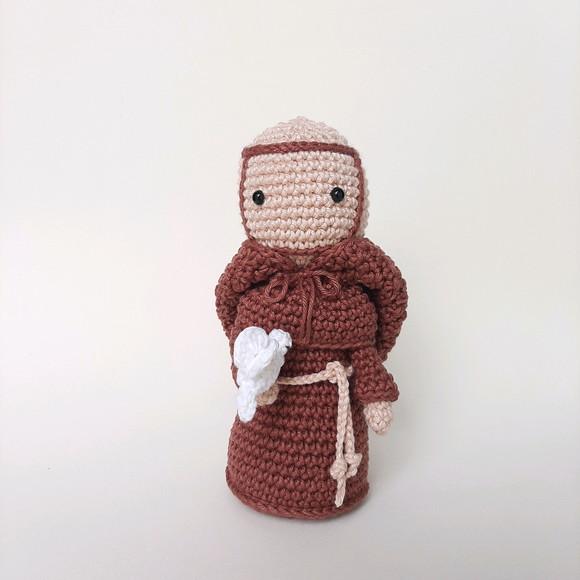São Francisco de Assis de Crochê Amigurumi