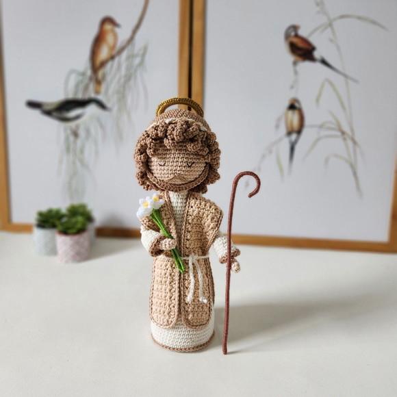 São José Amigurumi Crochê