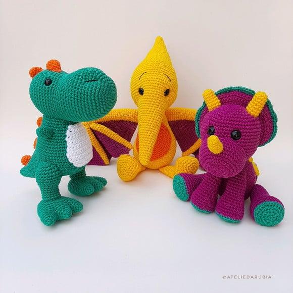 Trio Dinossauros de Crochê Amigurumi