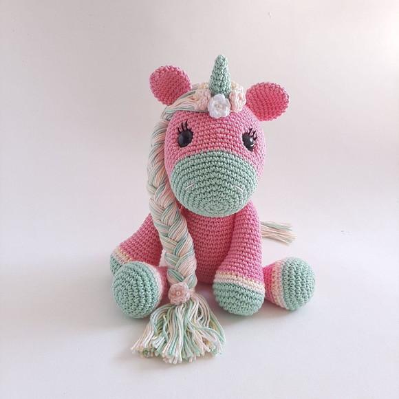 Unicórnio de Crochê Amigurumi
