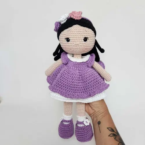 Boneca de Crochê Amigurumi