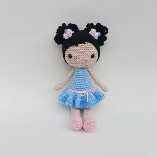 Boneca de Crochê Amigurumi
