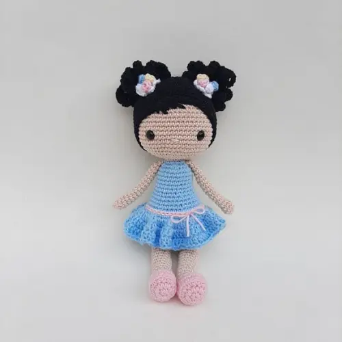 Boneca de Crochê Amigurumi