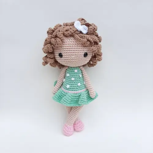 Boneca de Crochê Amigurumi