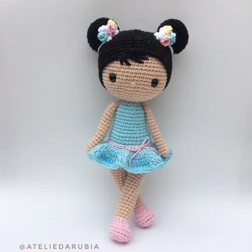Boneca de Crochê Amigurumi