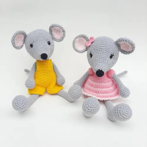 Casal de Ratinhos Amigurumi de crochê