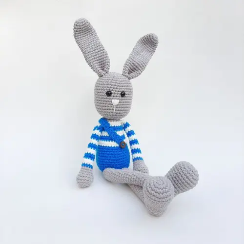 Coelhinho De Crochê Amigurumi