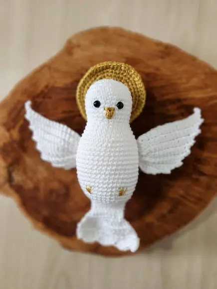 Divino Espírito Santo Amigurumi Crochê