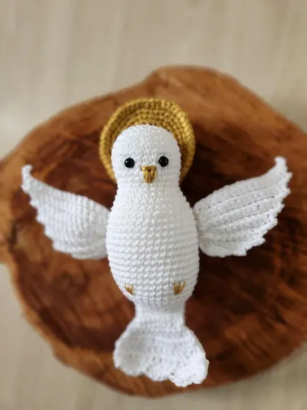 Divino Espírito Santo Amigurumi Crochê