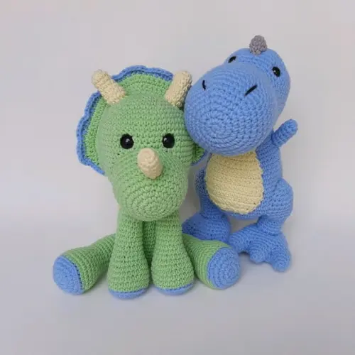 Dupla Dinossauros de Crochê Amigurumi