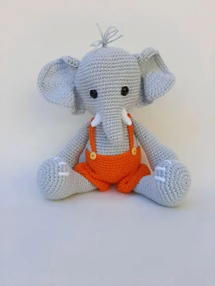 Elefante Amigurumi para Decoração de Quarto de Bebê - Enxoval Maternidade