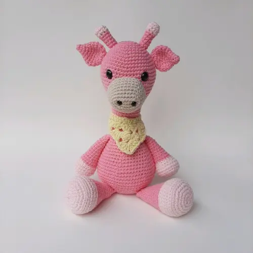 Girafinha Amigurumi de Crochê