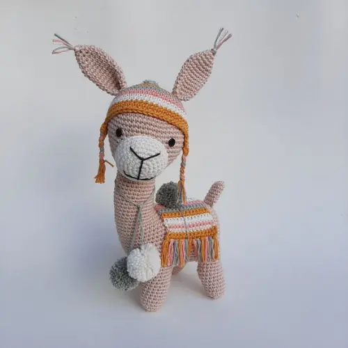Lhama de crochê Amigurumi