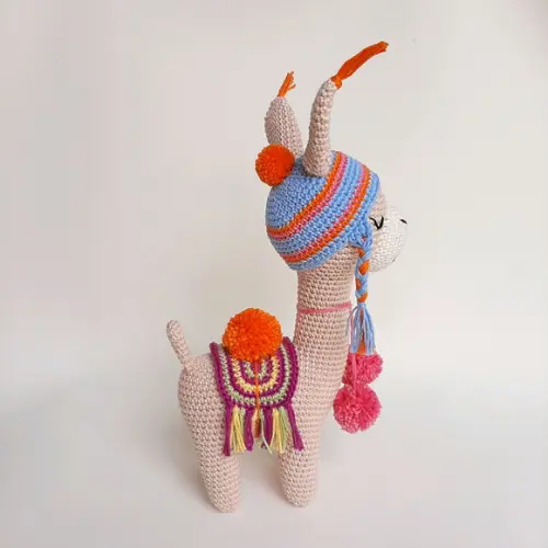 Lhama de crochê Amigurumi