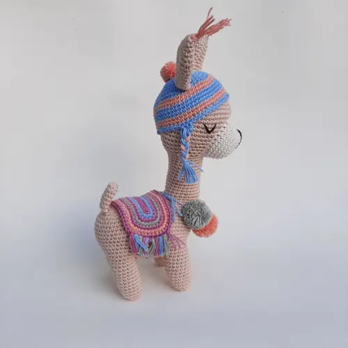 Lhama de crochê Amigurumi