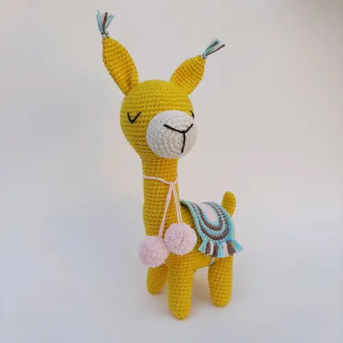 Lhama de crochê Amigurumi