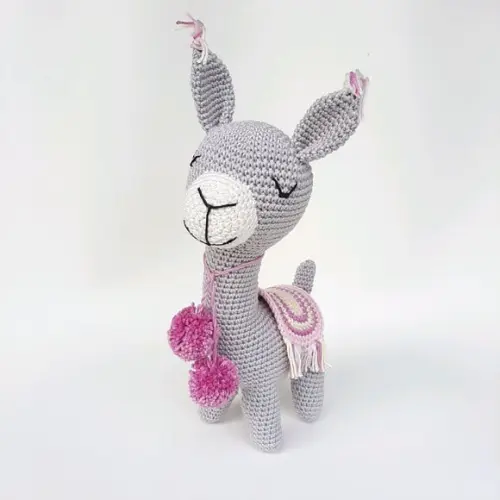 Lhama de crochê Amigurumi
