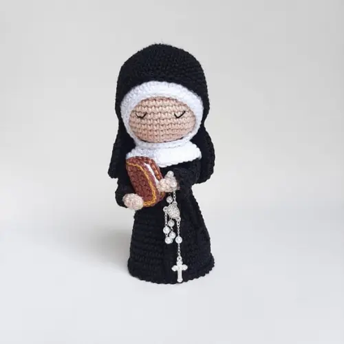 Madre Paula Crochê Amigurumi Santinha