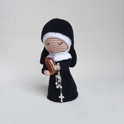 Madre Paula Crochê Amigurumi Santinha