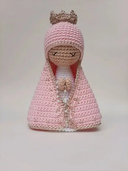Nossa Senhora Aparecida Rosa em Crochê Amigurumi