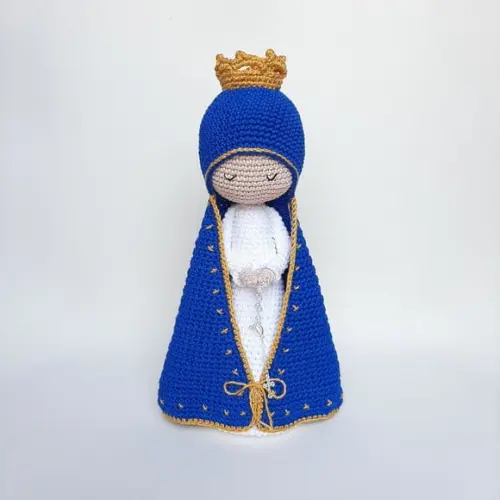 Nossa Senhora de Crochê Alongada Amigurumi Santinha