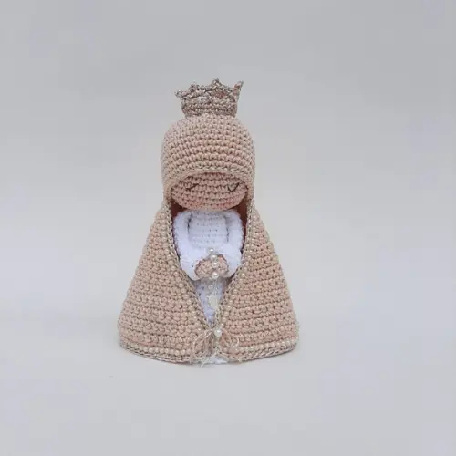 Nossa Senhora de Crochê Amigurumi Santinha
