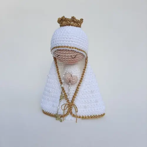 Nossa Senhora de Crochê Amigurumi Santinha