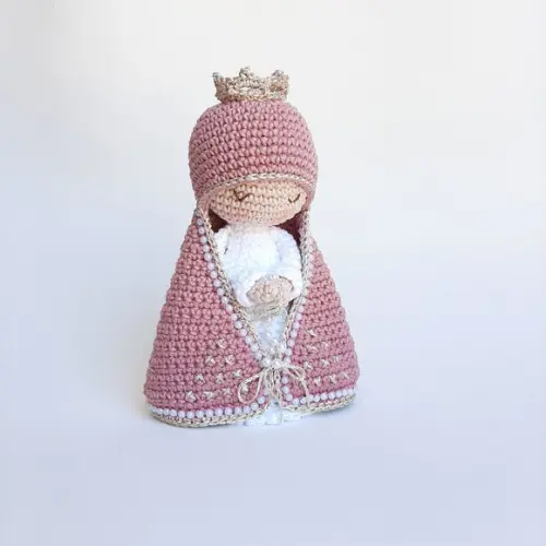 Nossa Senhora de Crochê Amigurumi Santinha