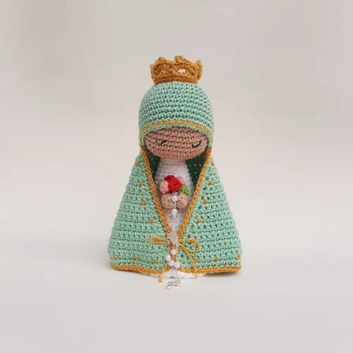 Nossa Senhora de Crochê Amigurumi Santinha